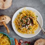 Fettucinis aux coulemelles et basilic - Blog Charrlie Cocotte - Photographe culinaire