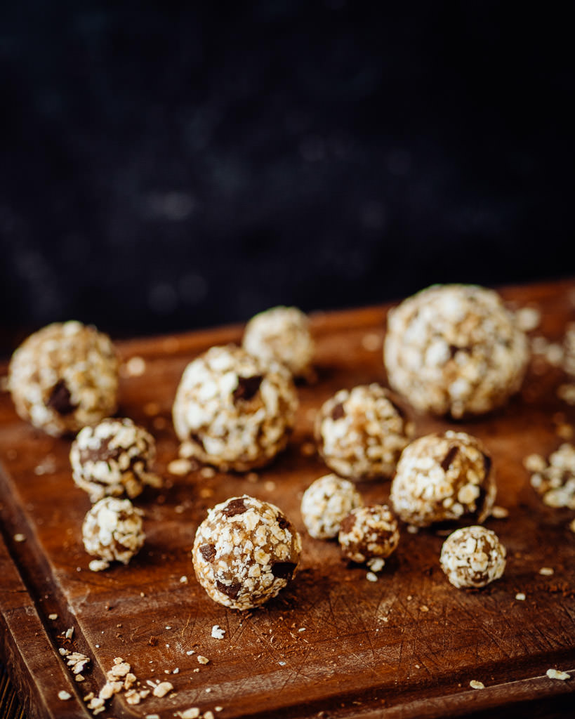 Boules d'énergie au chocolat, avoine amandes et noisettes - Charlie Cocotte - Photographe professionnelle